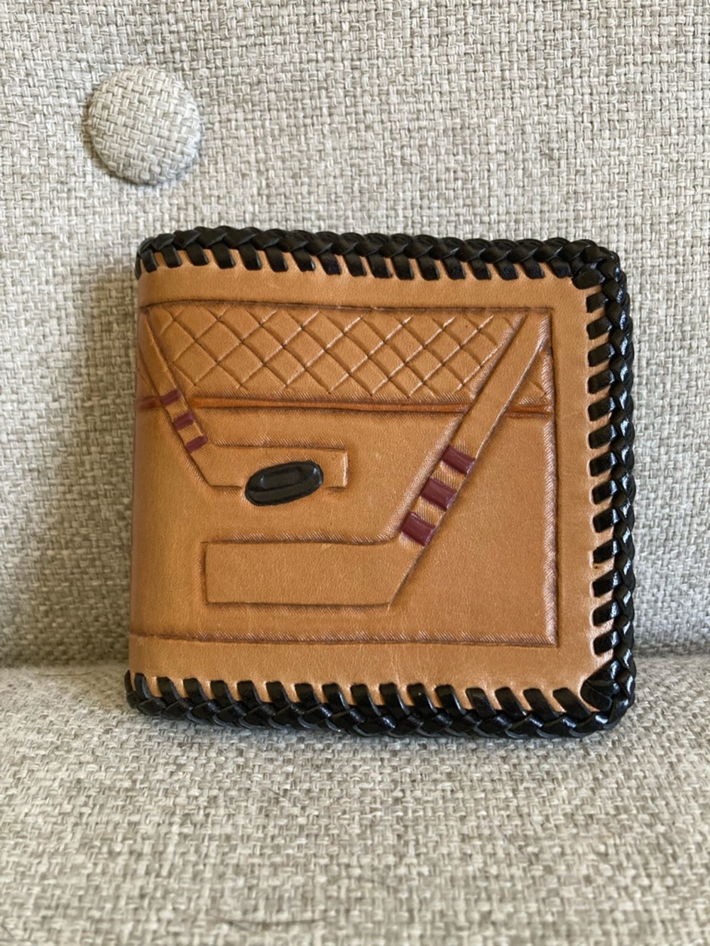Tooled leather wallet hockey theme 🏒